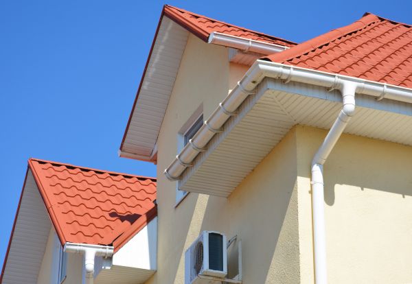 Cost of Fascia Cleaning in Norwalk