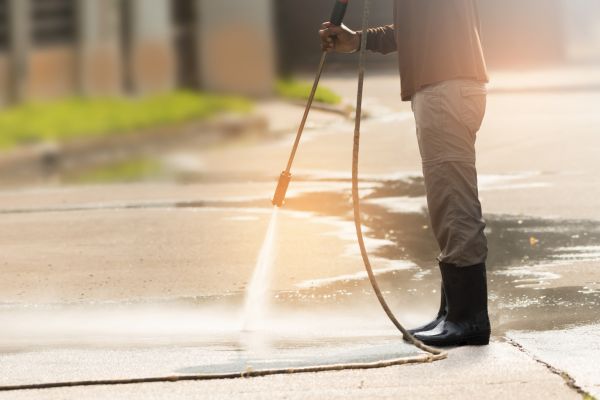 Cost of Residential Concrete Cleaning in Norwalk