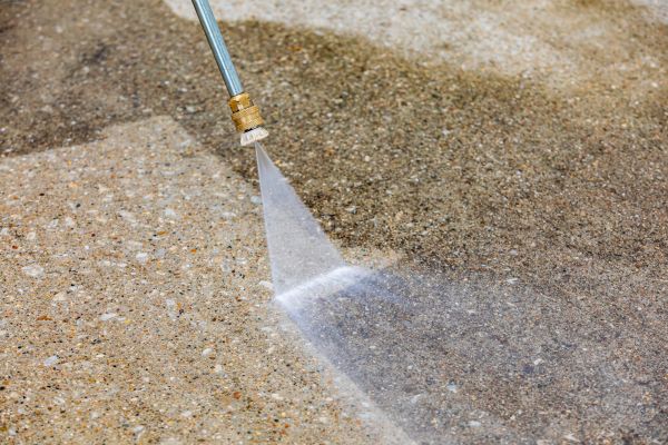 Cost of Driveway Pressure Cleaning in Norwalk