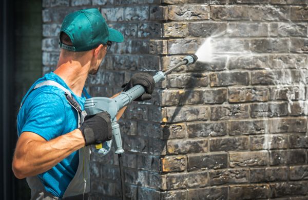 Cost of Brick Wall Cleaning in Norwalk