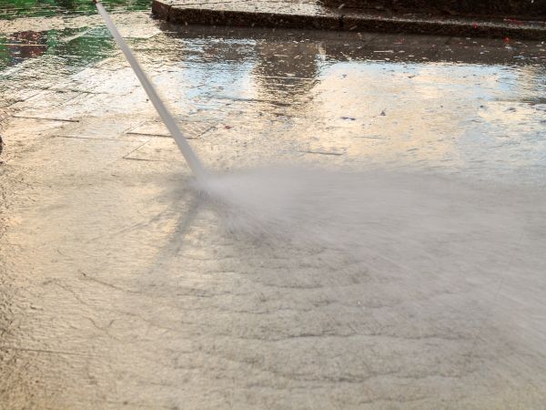 Cost of Pavement Cleaning Service in Norwalk