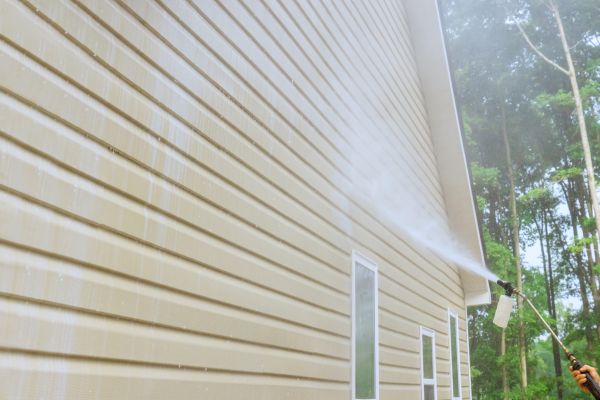 Cost of Home Exterior Washing in Norwalk