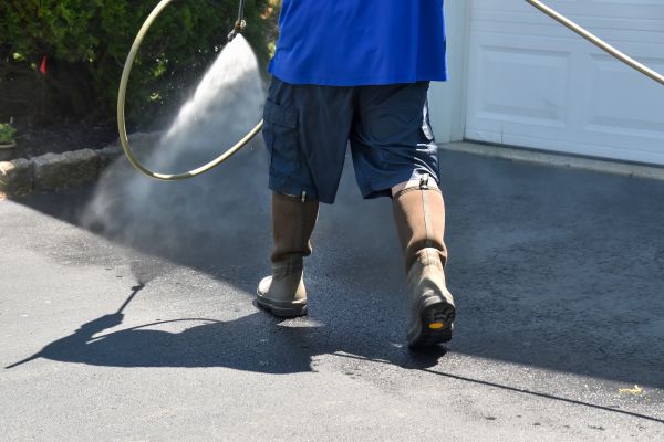 Cost of Asphalt Driveway Cleaning in Norwalk