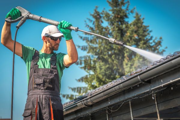 Cost of Gutter Jetting in Norwalk