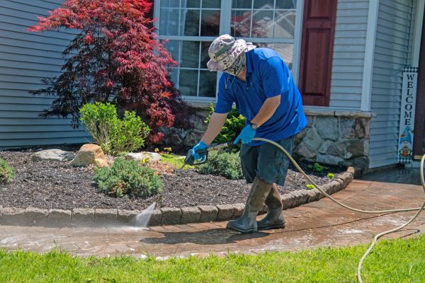 Cost of Brick Walkway Cleaning in Norwalk