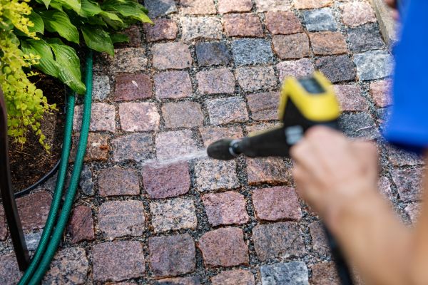 Cost of Paver Sidewalk Cleaning in Norwalk