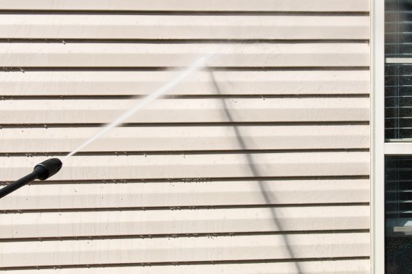 Cost of Apartment Power Washing in Norwalk